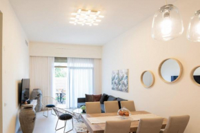 Deluxe 2 Bedrooms Garden Parking City Center